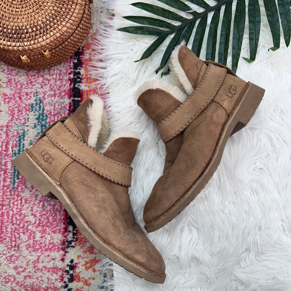 UGG Brown McKay Ankle Boots in Chestnut 9.5